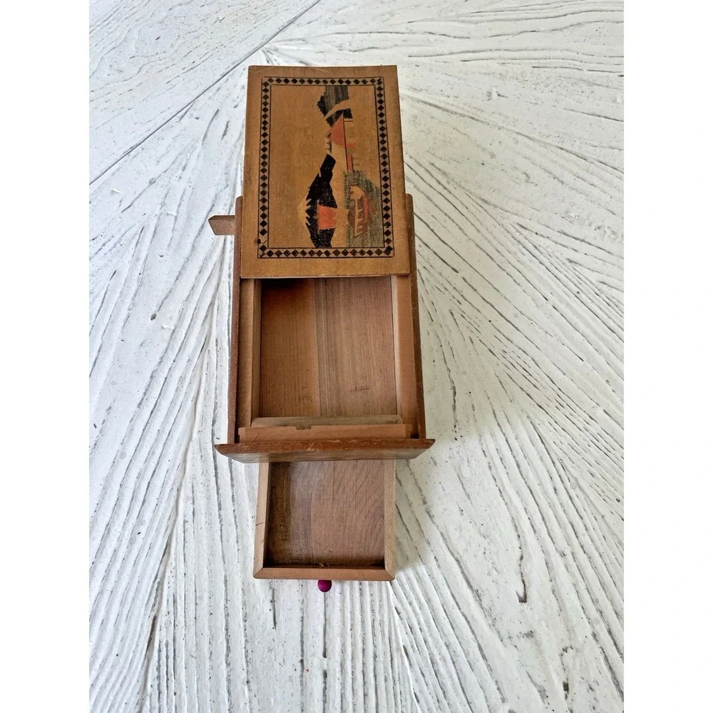Vtg Inlaid Wood Japanese Mt Fuji  Secret Puzzle Box Wooden Jewelry/Stash Box